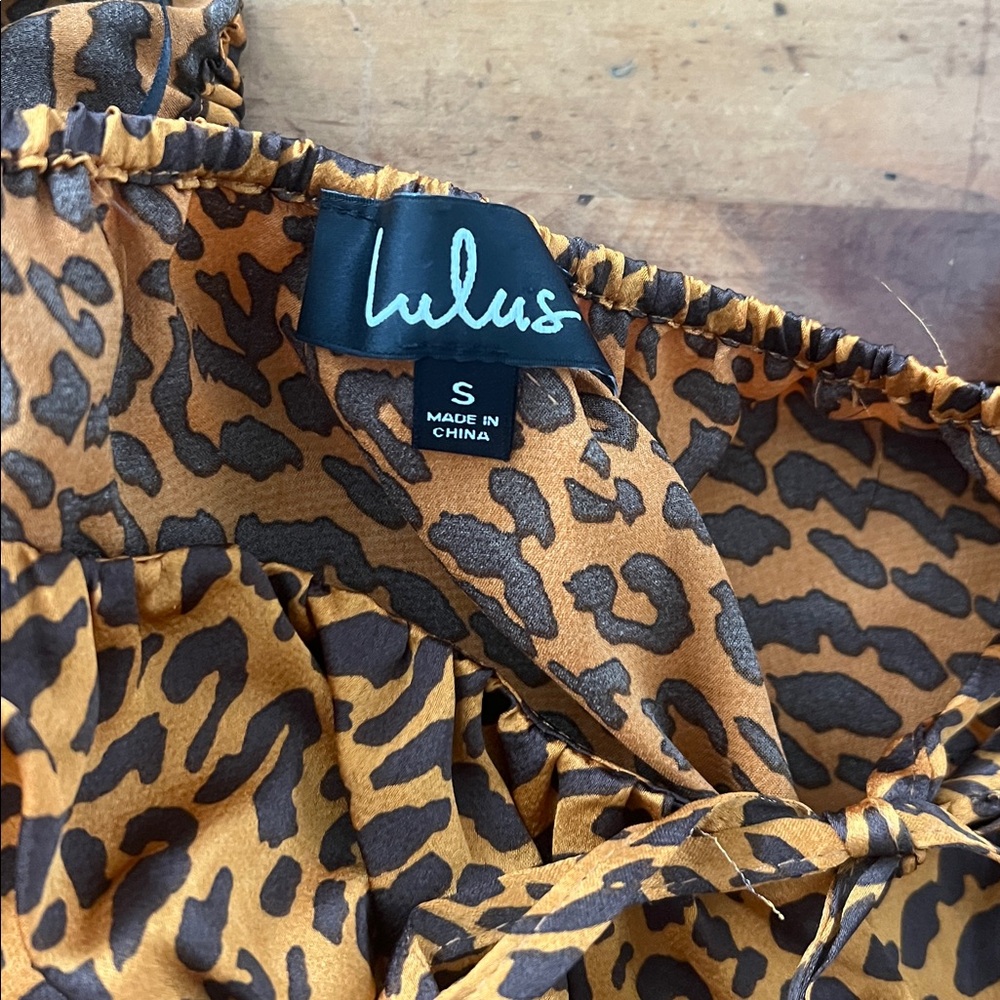 Lulus Burt orange leopard print top size S - Picture 10 of 12
